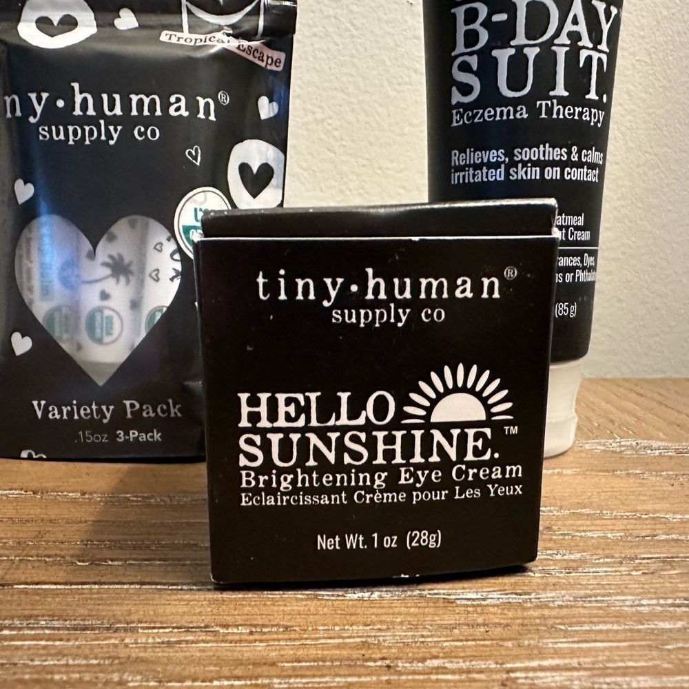 NEW 3 PIECE SERT FROM TINY HUMAN CO.